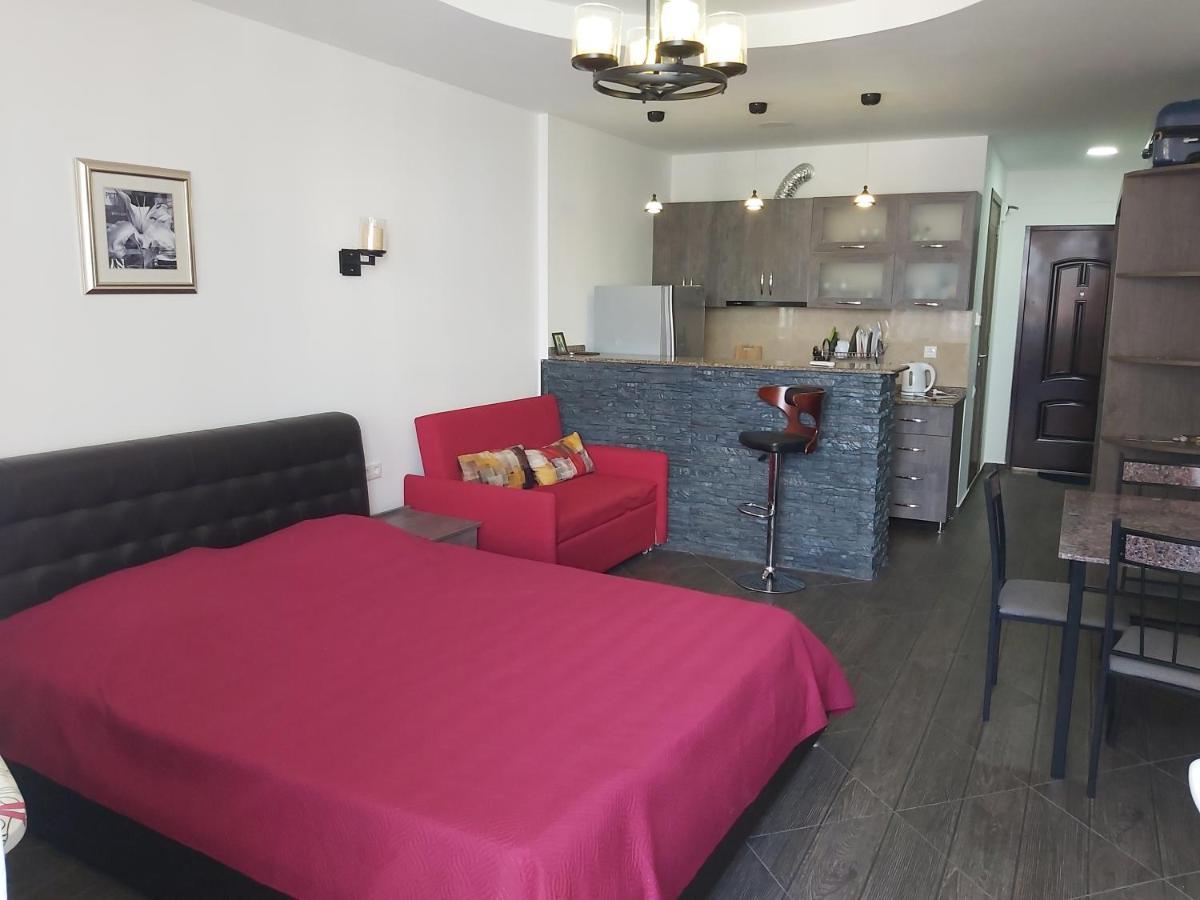Apartament Premium Klass Apartman Batumi Kültér fotó